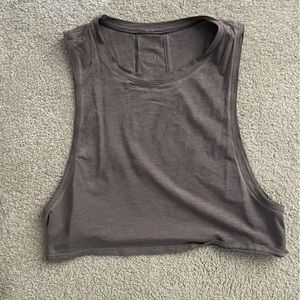 LULU MUSCLE TANK PURPLE